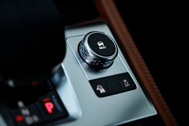 2026 Jaguar F-Pace R-Dynamic S - Photo 46