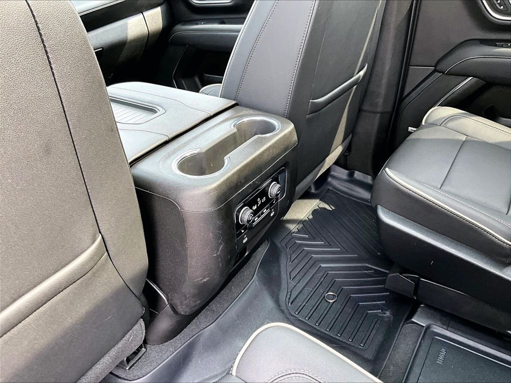 Used 2023 White Chevrolet Premier image 29