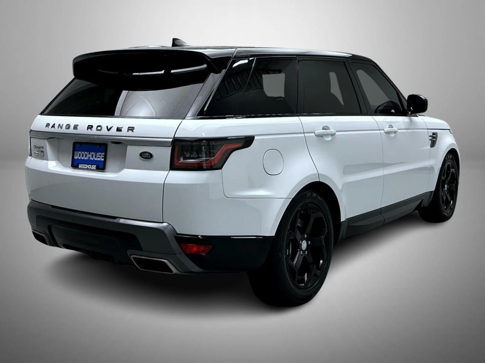 Used 2019 White Land Rover HSE image 5