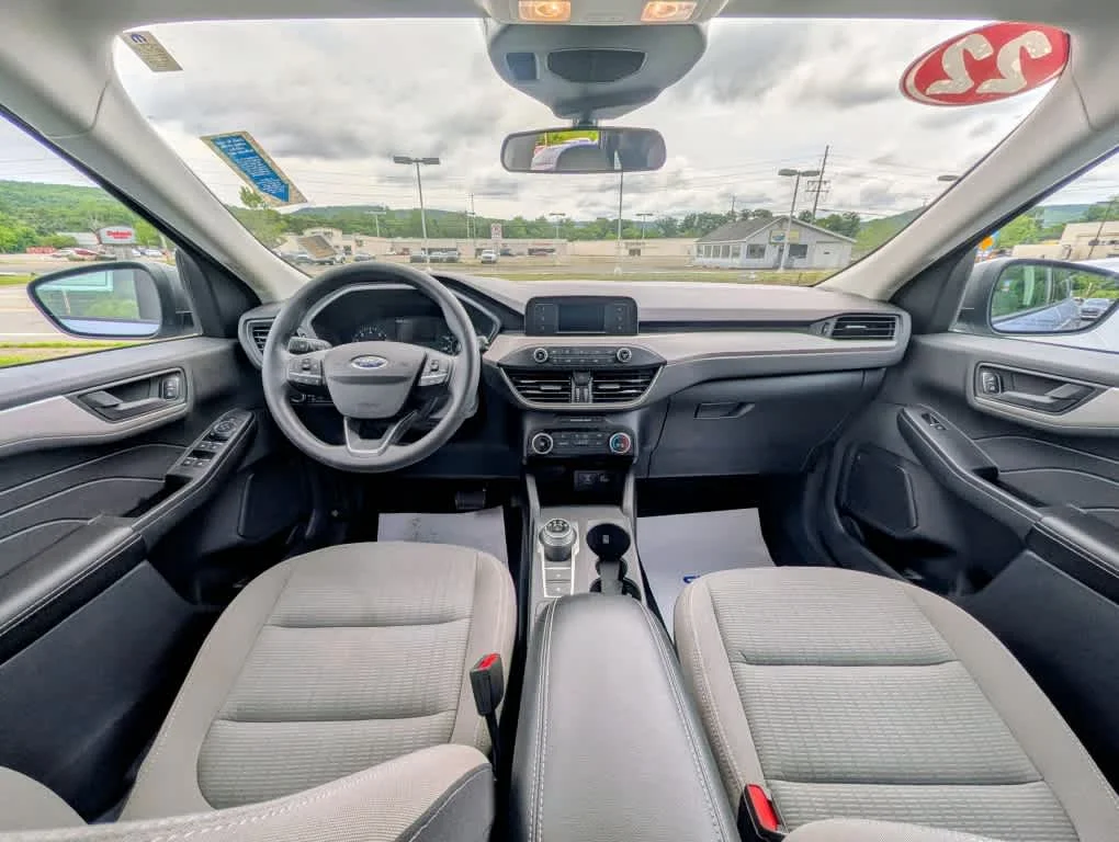 Used 2022 Iced Blue Silver Ford S image 8