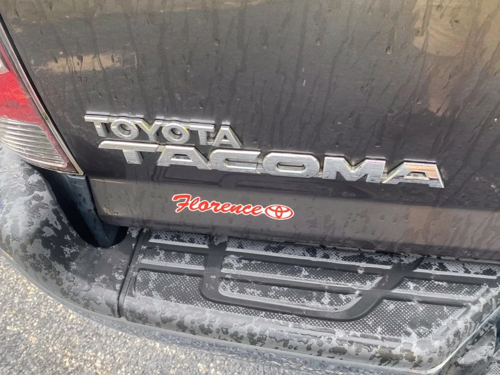 Used 2014 Gray Toyota Base image 13