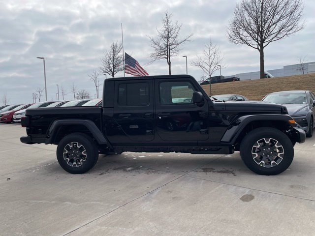 New 2026 Black Clearcoat Jeep Sahara image 6
