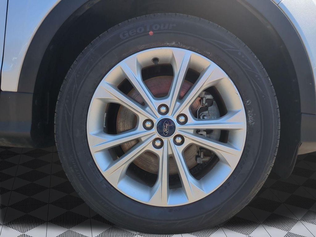 2019 Ford Escape SE - Photo 30