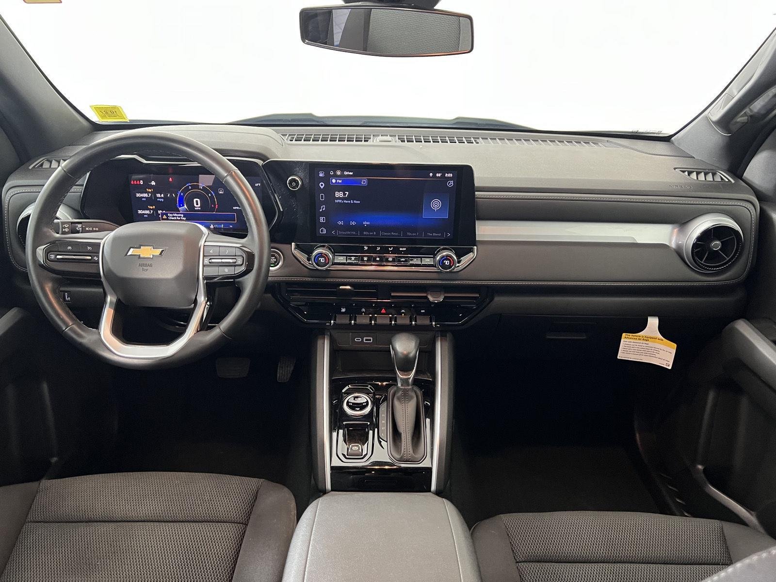 Used 2024 Summit White Chevrolet LT image 19