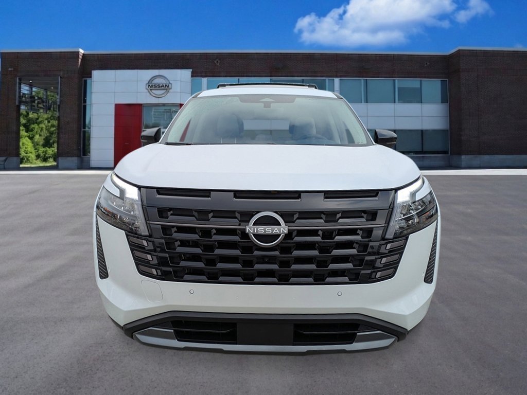 New 2026 Everest White Pearl Tricoat Nissan SL image 8