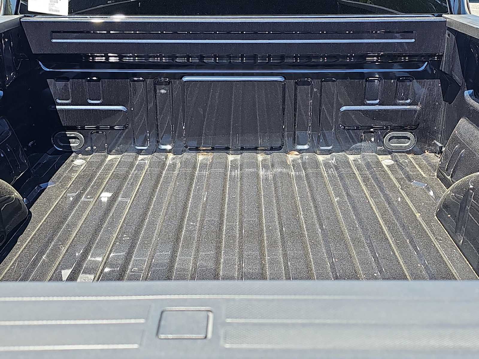 2025 Ford F-150 XLT - Photo 17