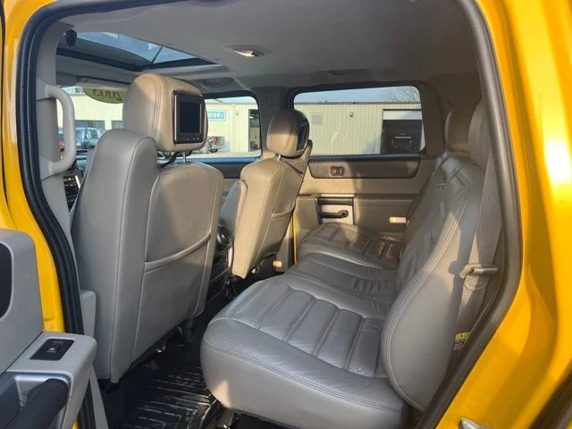 Used 2003 Yellow Hummer Base image 15