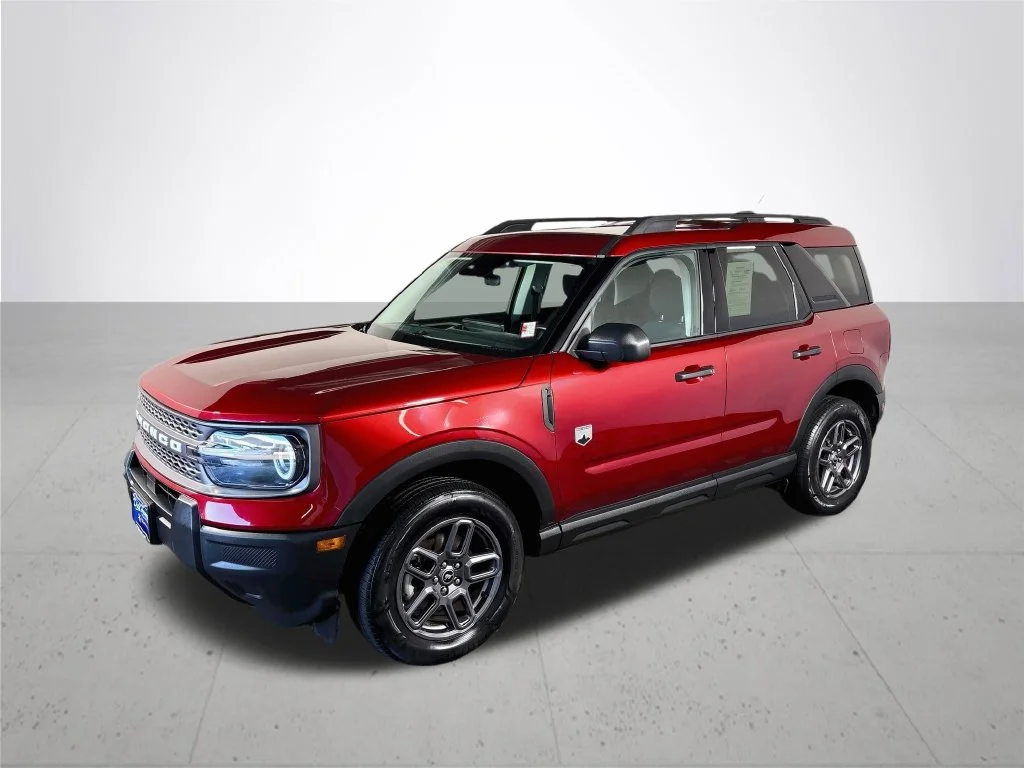 Used 2025 Red Ford Big Bend image 2
