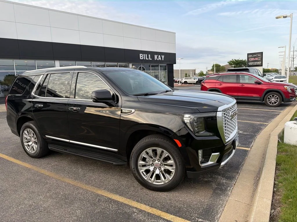 2021 GMC Yukon 4WD Denali's photo