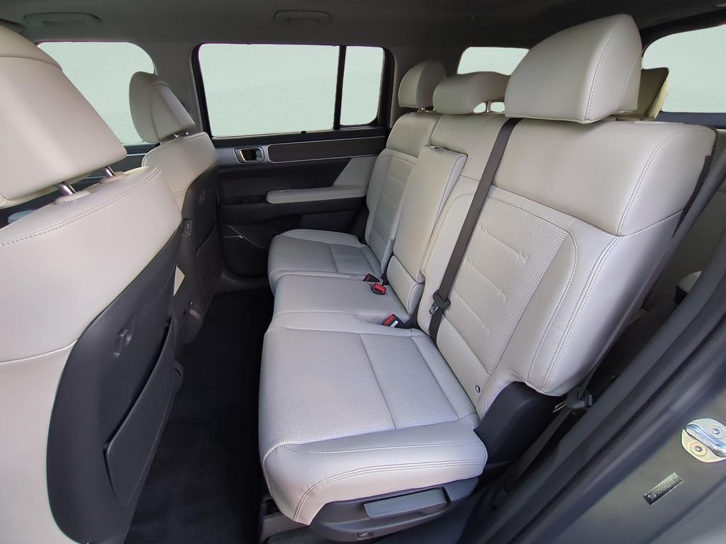 Certified Used 2025 Gray Hyundai Limited image 11