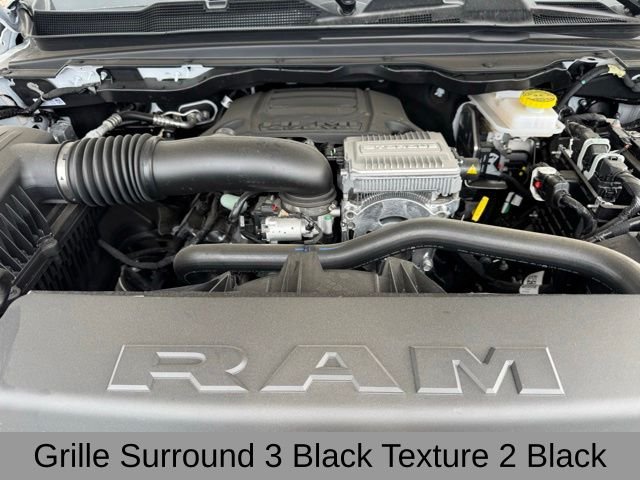 New 2026 Ivory White Tri-Coat Pearl-Coat Exterior Paint RAM Laramie image 28
