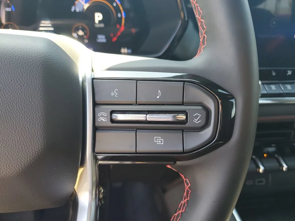 2026 Chevrolet Colorado Z71 - Photo 29