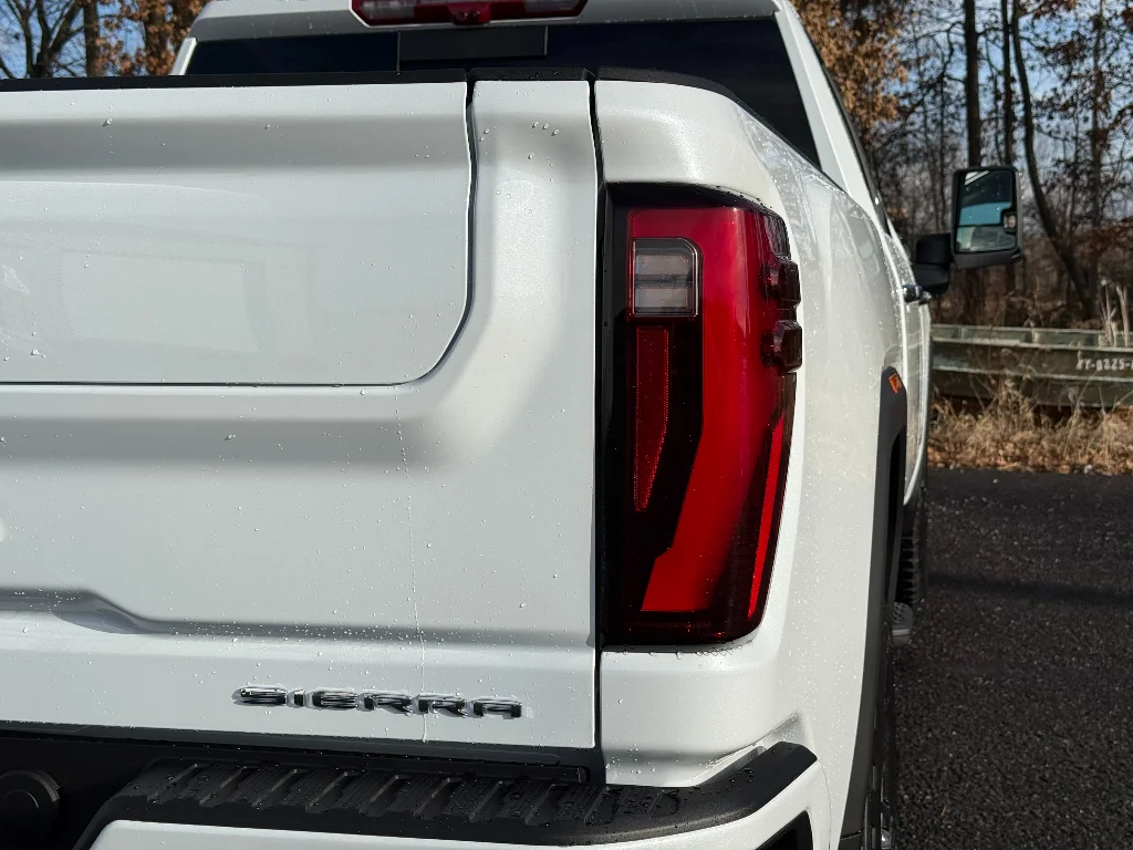 2026 GMC Sierra 2500HD Denali Ultimate - Photo 11