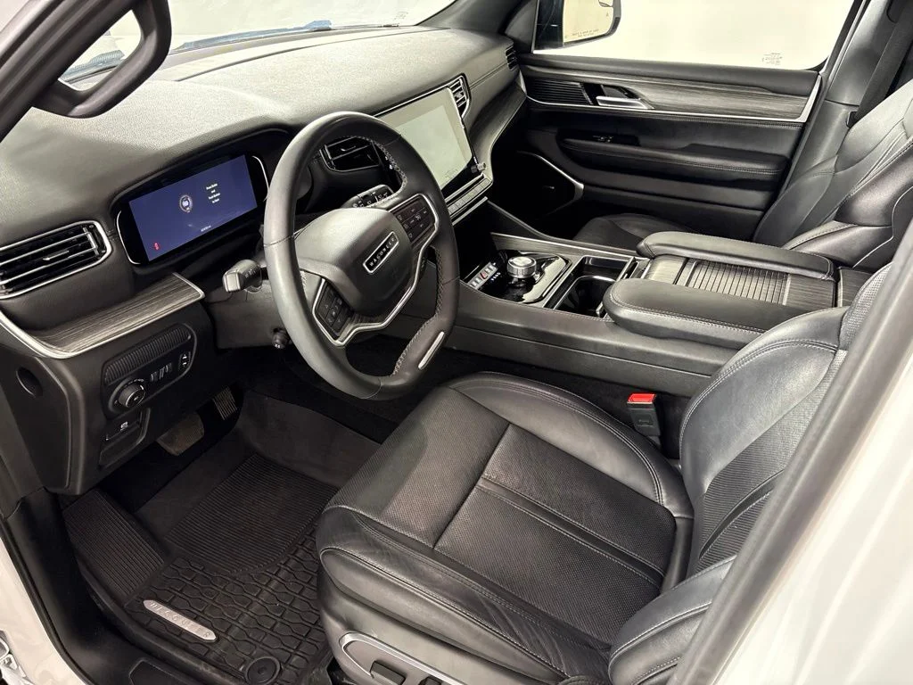 Used 2024 White Jeep Series II image 40
