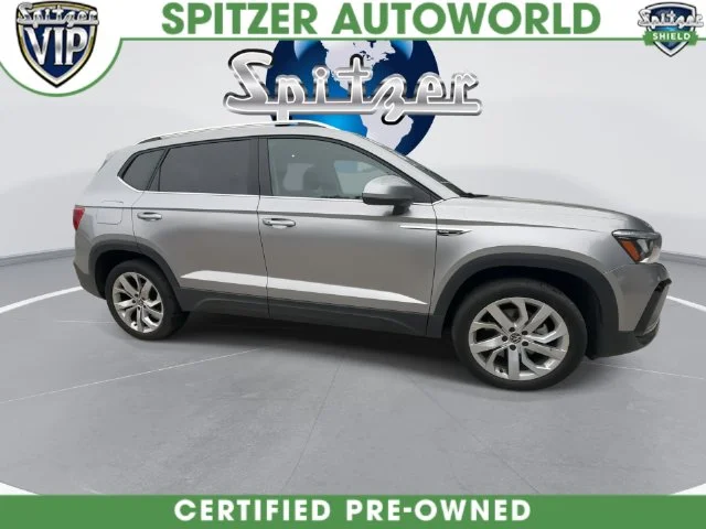 Certified Used 2023 Silver Volkswagen 1.5T SE image 12