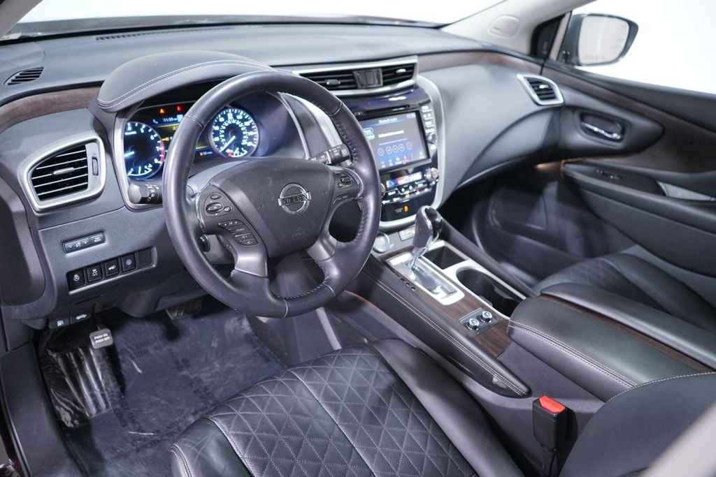 Used 2022 Almond Pearl Nissan Platinum image 6