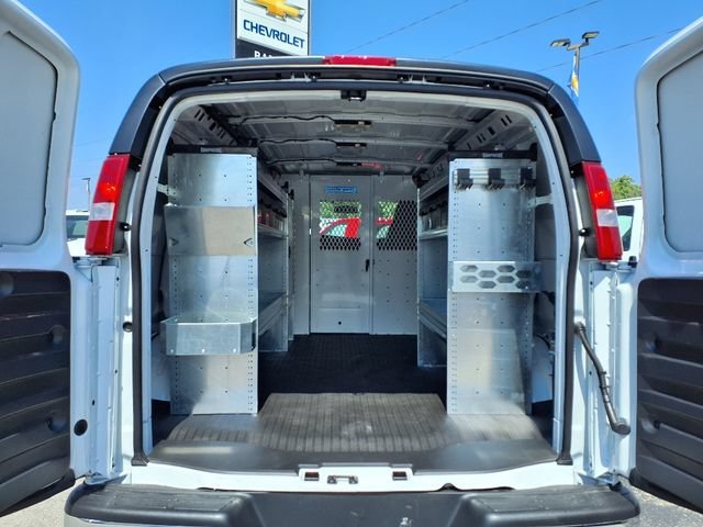 2025 Chevrolet Express Cargo Work Van - Photo 8