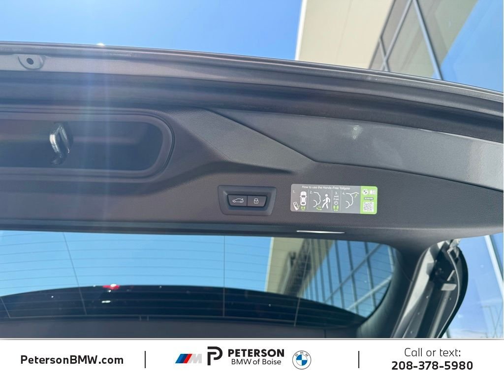 New 2026 Skyscraper Grey Metallic BMW xDrive50e image 13