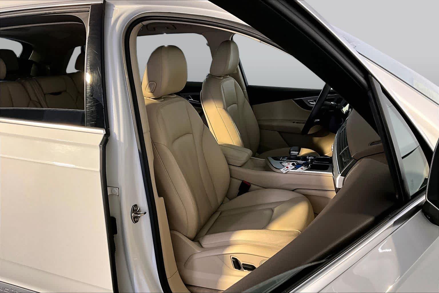 Used 2018 Carrara White Audi Premium Plus image 8