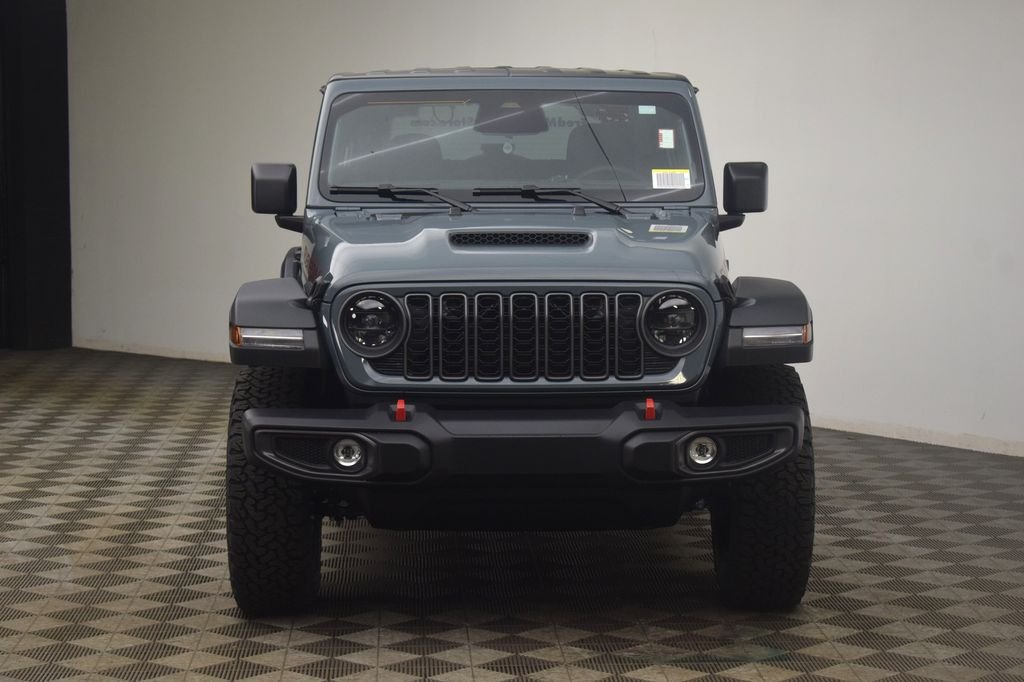 New 2026 Anvil Clear-Coat Exterior Paint Jeep Rubicon image 2