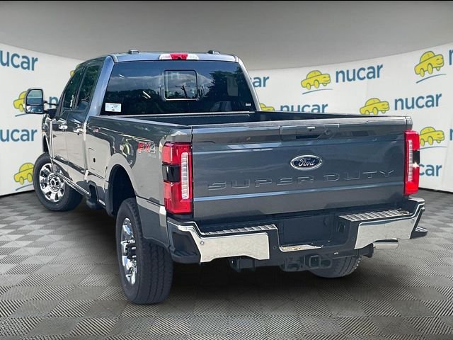 New 2026 Gray Ford Lariat image 4
