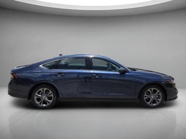 Used 2023 Canyon River Blue Metallic Honda EX image 6