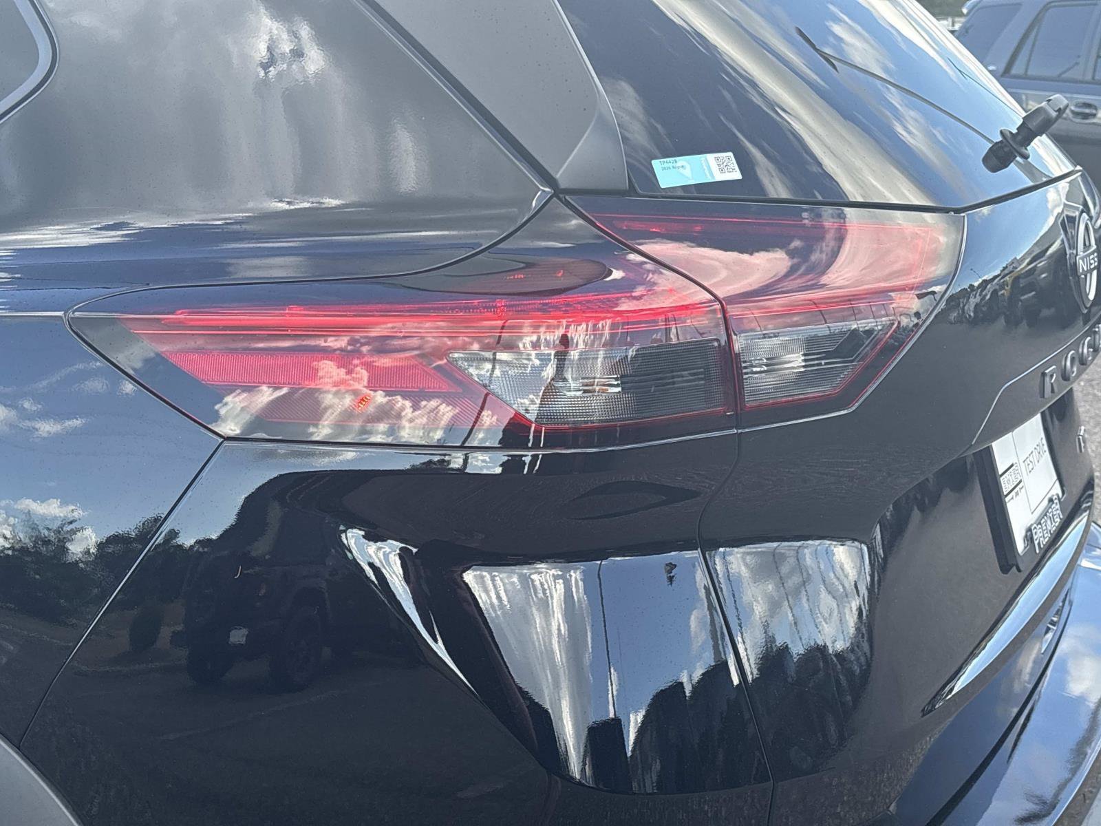 2026 Nissan Rogue S - Photo 11