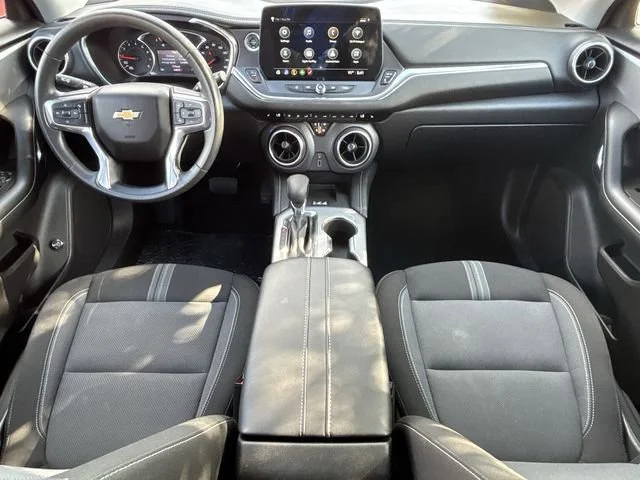 Used 2023 Black Chevrolet 2LT image 11