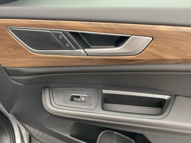 2026 Volkswagen Atlas SE - Photo 46