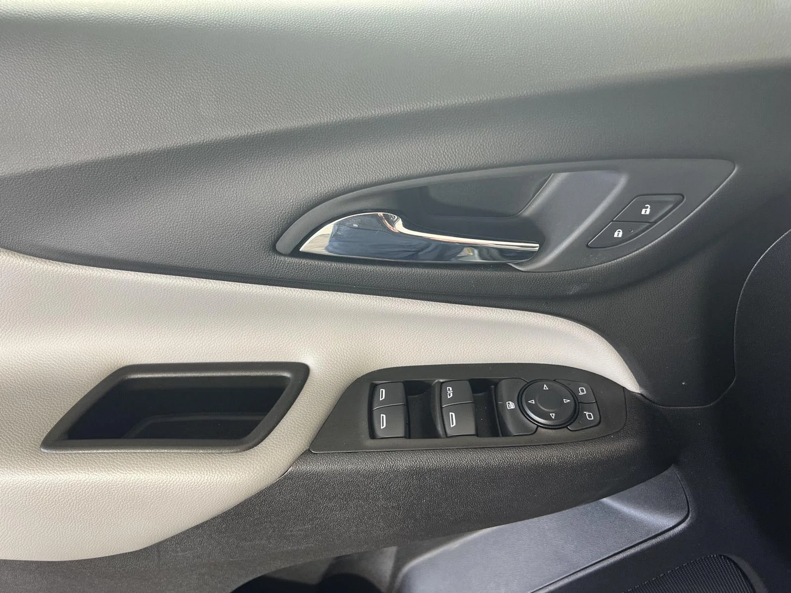 Used 2024 Sterling Gray Metallic Chevrolet LS image 7