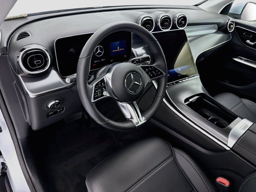 Certified Used 2026 Cirrus Silver Metallic Mercedes-Benz GLC 300 image 9