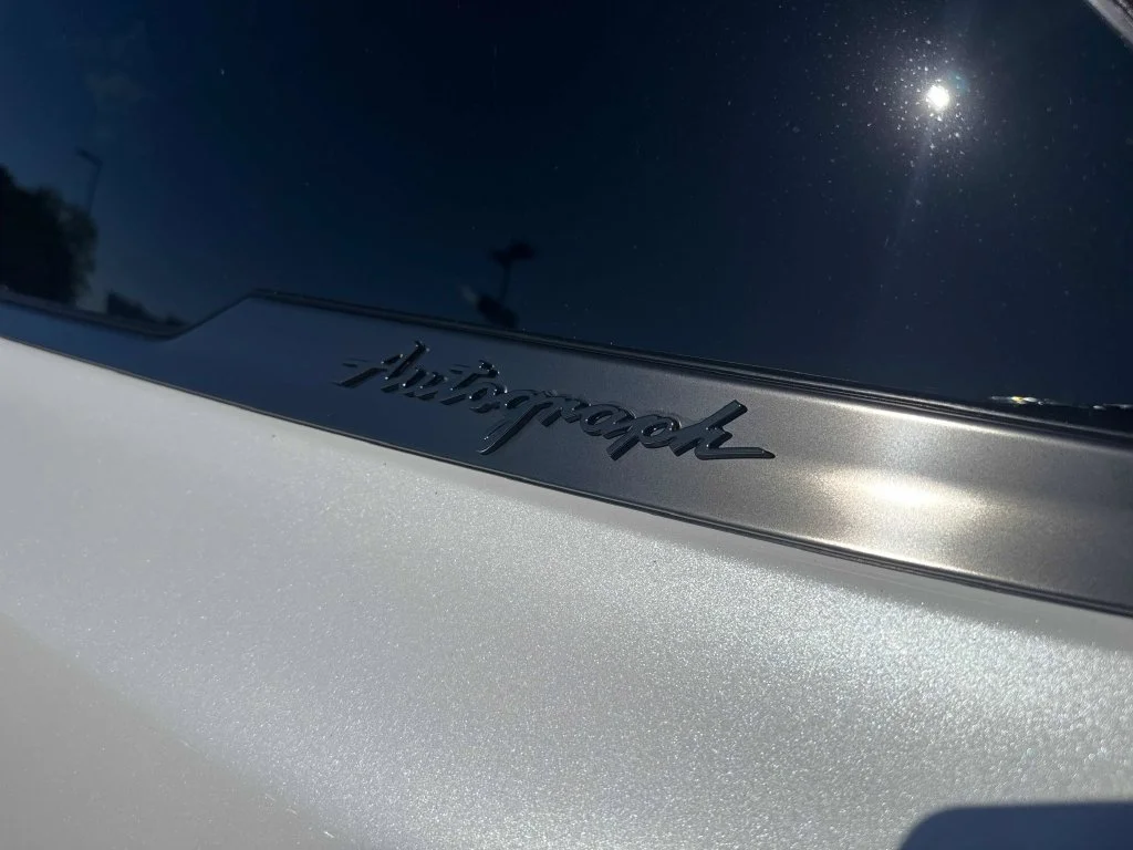 New 2027 2T RAD WHT INFINITI Autograph AWD image 32