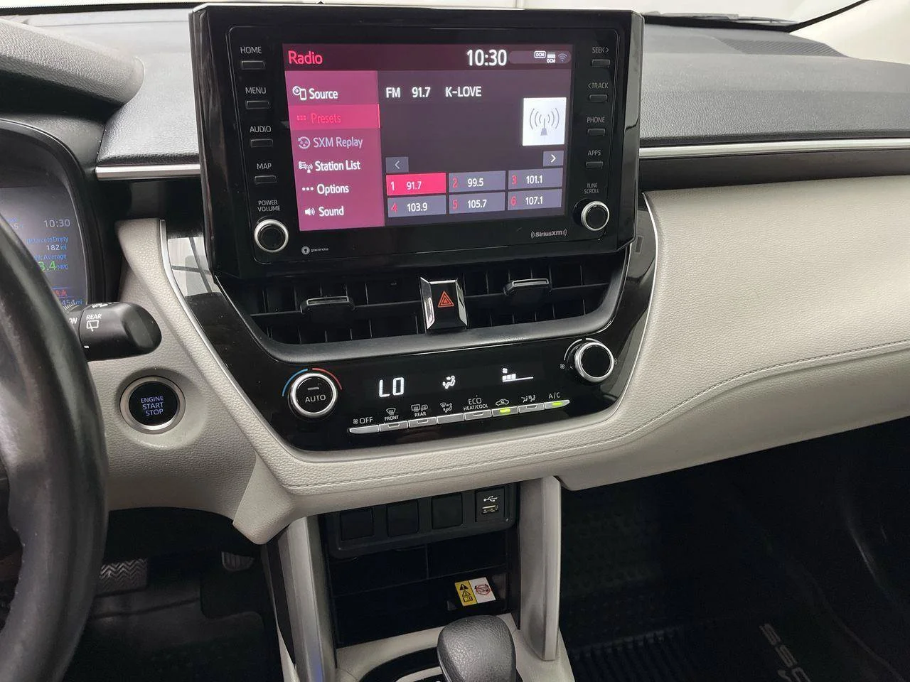 2022 Toyota Corolla Cross LE - Photo 14