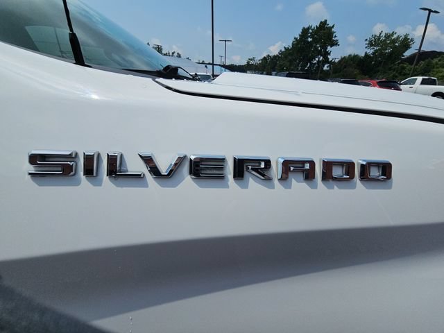 Used 2022 Summit White Chevrolet Custom image 34