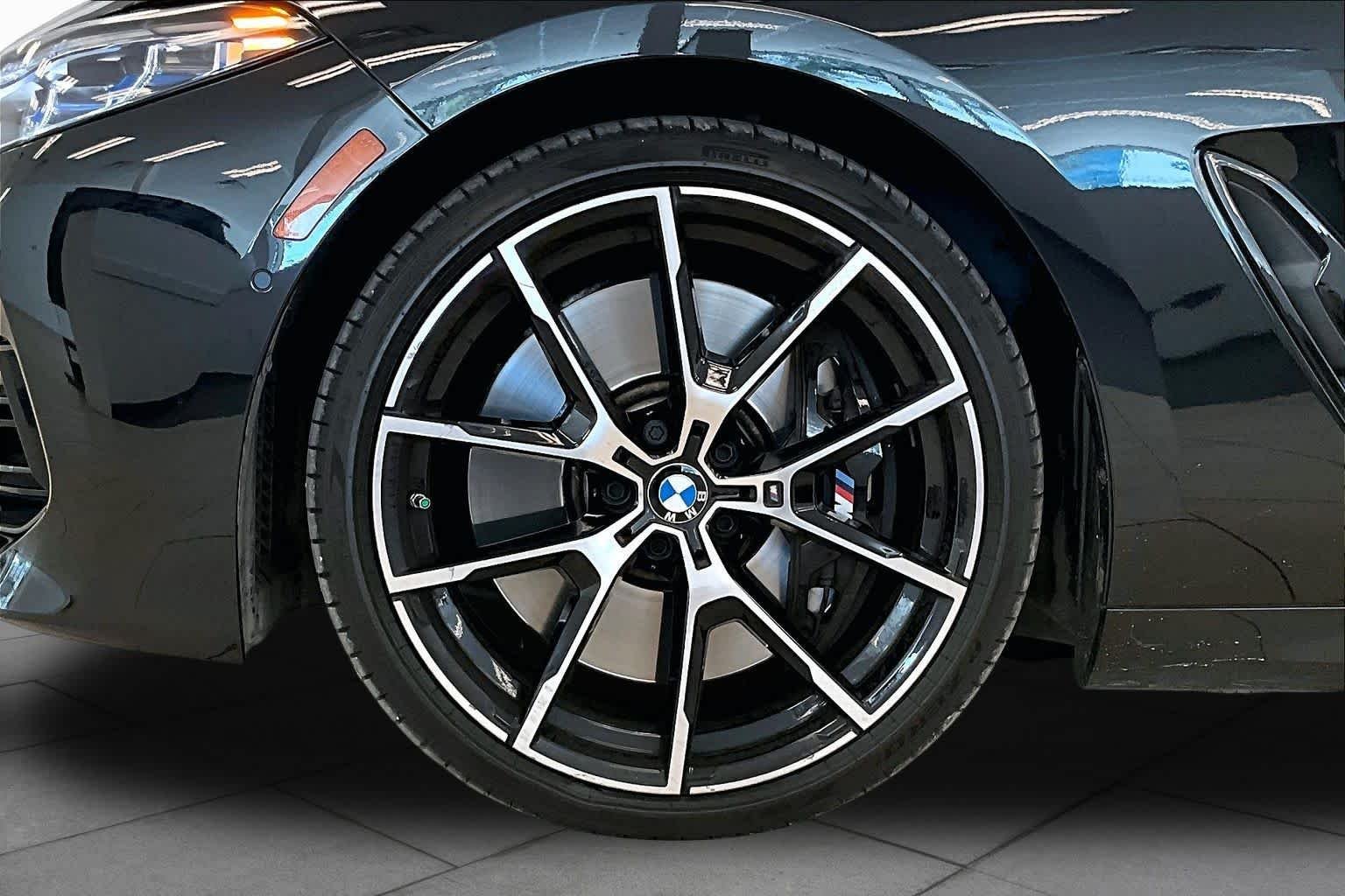 Used 2024 Black Sapphire Metallic BMW 840i image 9