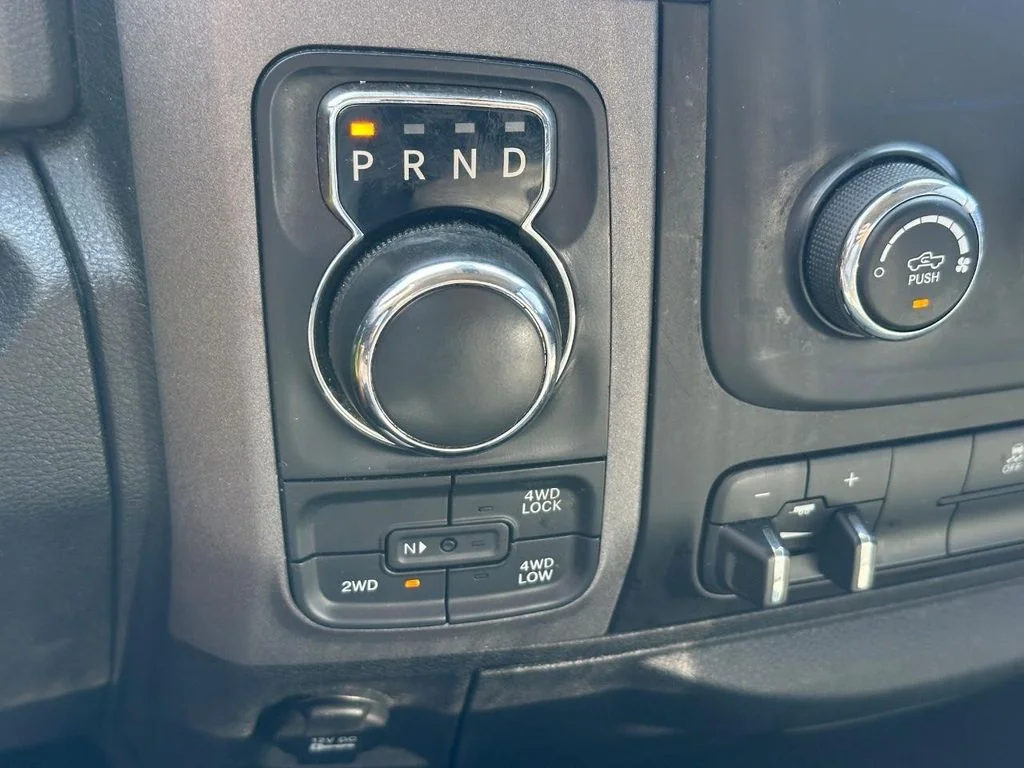 Used 2019 Granite Crystal Metallic Ram  image 15
