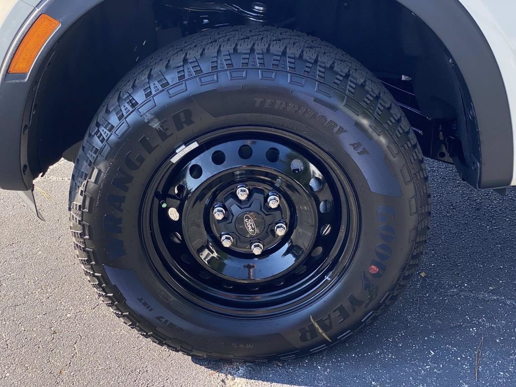 New 2026 Desert Sand Ford XL image 7