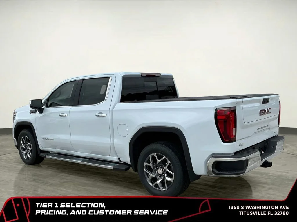New 2026 Glacier White Tricoat GMC SLT image 4