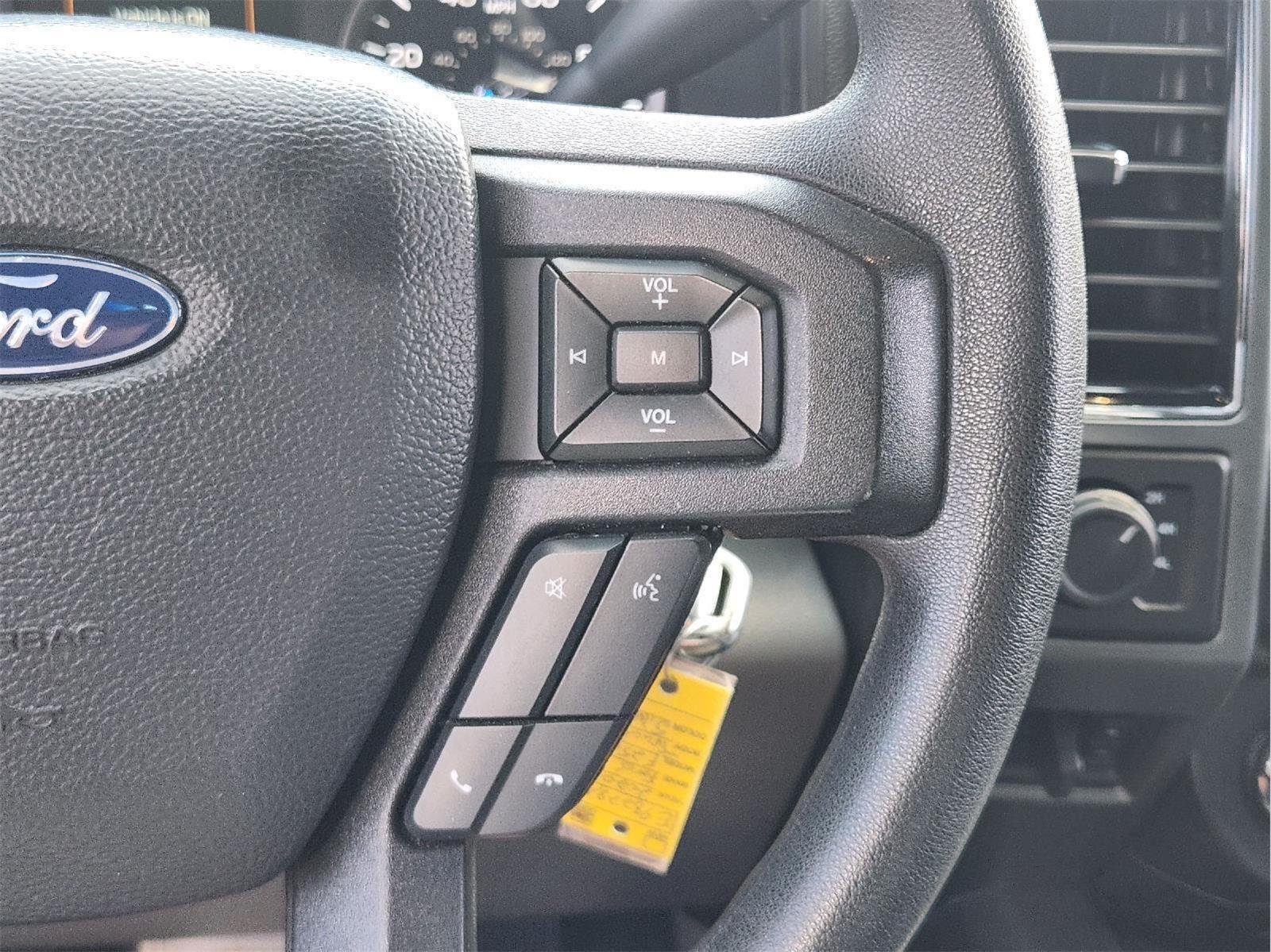 Used 2020 Iconic Silver Ford XLT image 29