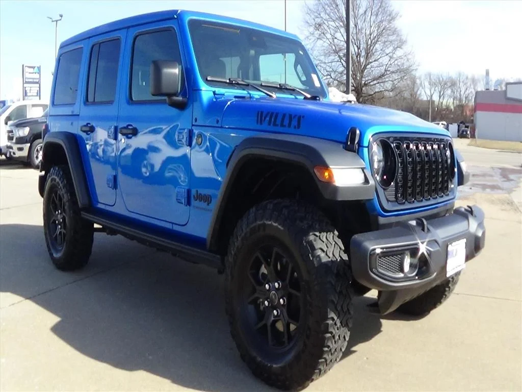 Used 2024 Hydro Blue Pearl Coat (pbj) Jeep Willys image 4