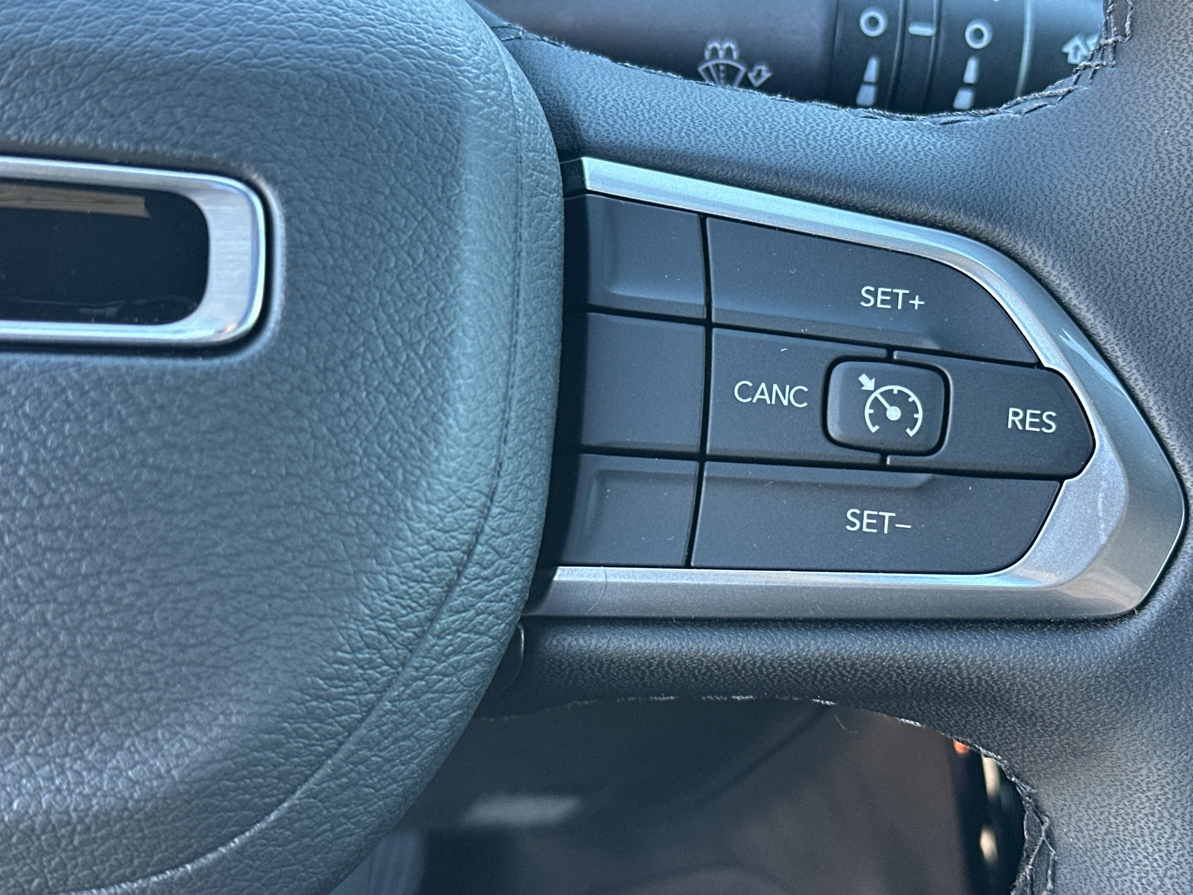 New 2026 Joose (DISC) Jeep Latitude Altitude image 26