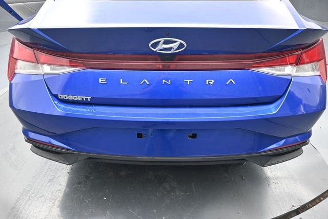 Used 2023 Blue Hyundai SEL image 10