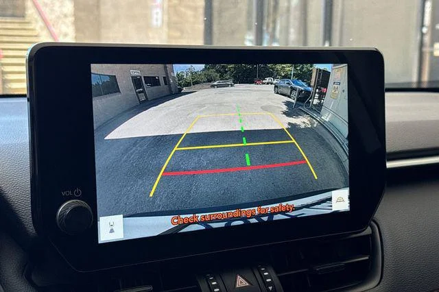Certified Used 2023 ICE CAP Toyota  image 23