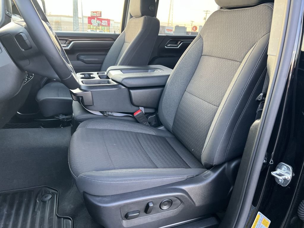 2025 Chevrolet Silverado 2500HD LT - Photo 17