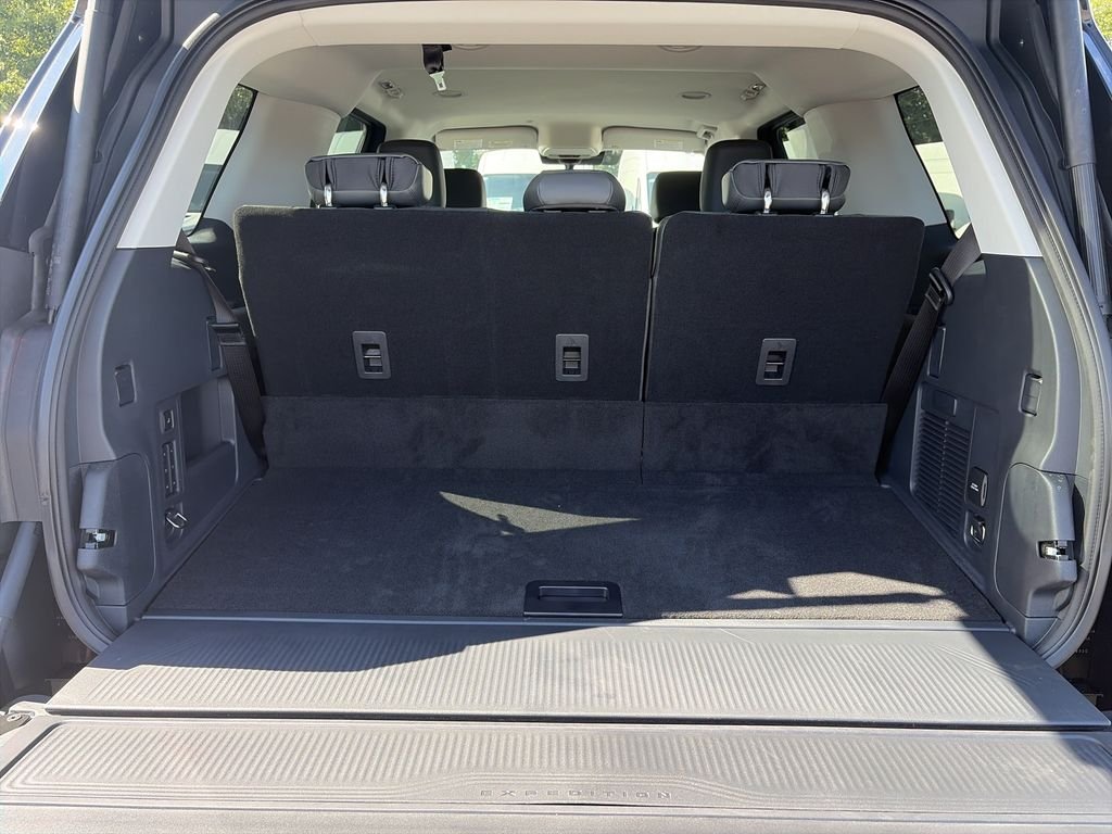 New 2026 Black Ford Active image 33
