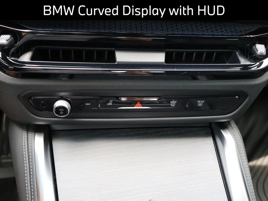 New 2026 Black Sapphire Metallic BMW xDrive40 image 29