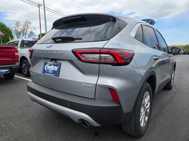 Used 2023 Iconic Silver Metallic Ford Active image 38