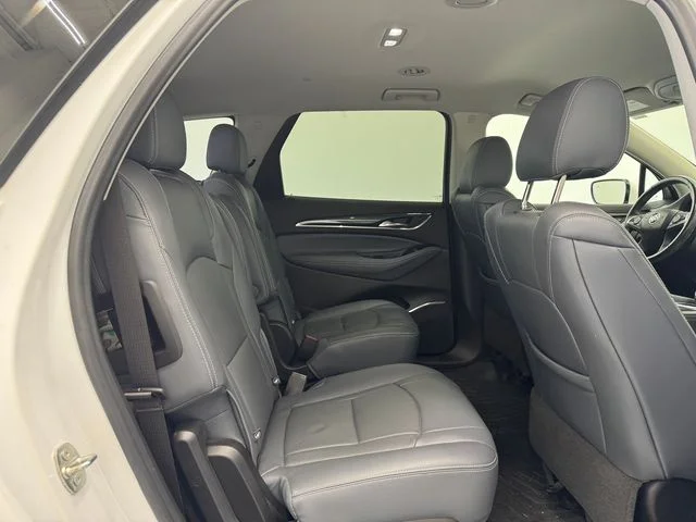 Used 2021 White Frost Tricoat Buick Essence image 20