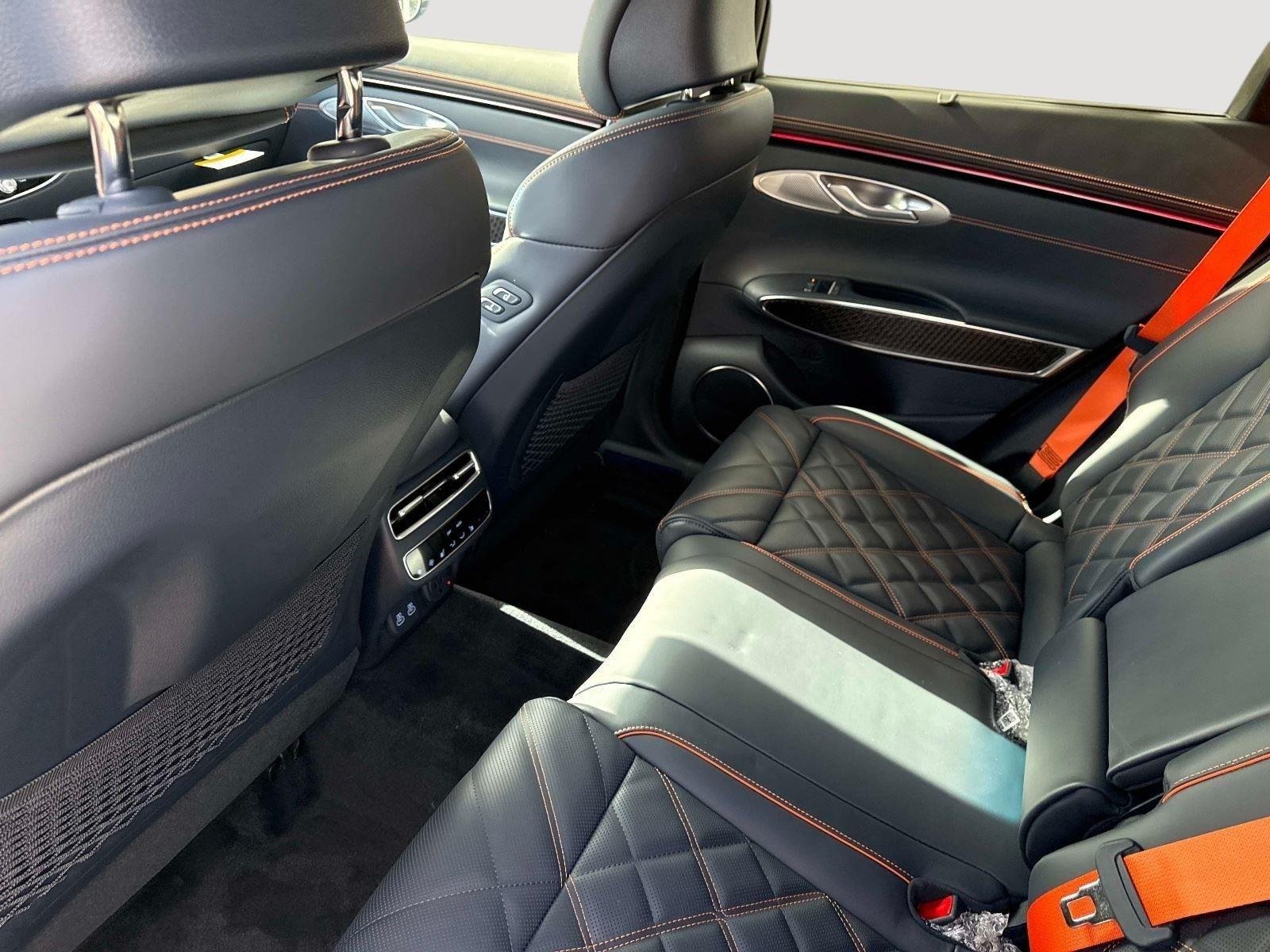 2026 GENESIS GV70 Sport Prestige - Photo 14