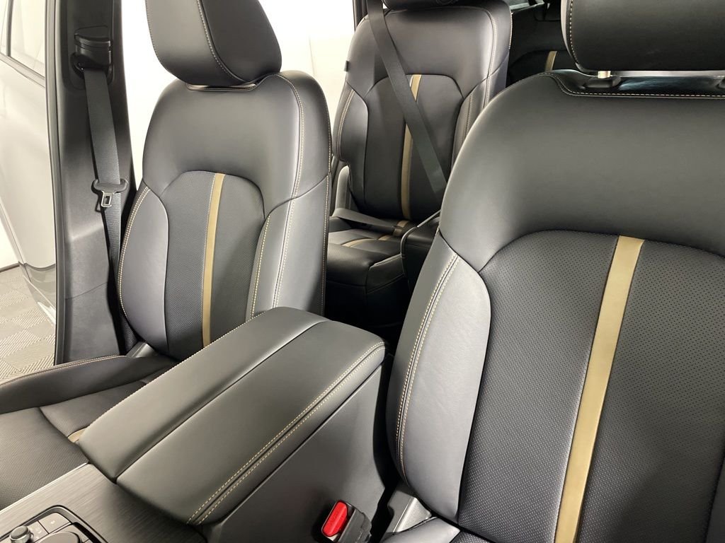 2026 Mazda CX-90 Premium Plus Package - Photo 18